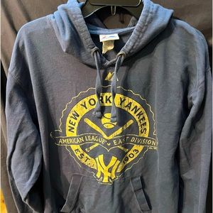 Majestic New York Yankee Hoodie